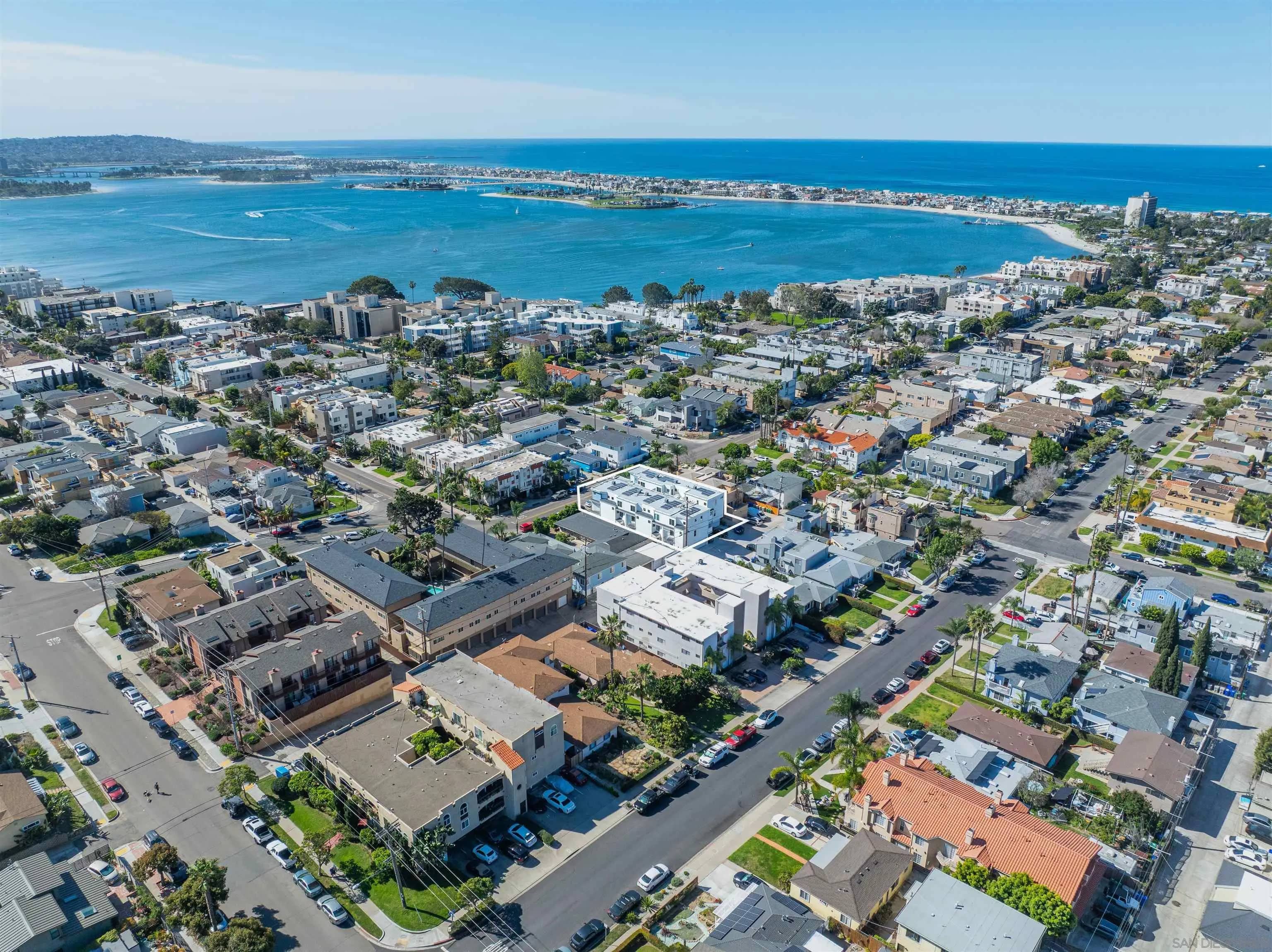 1420-22 Pacific Beach Dr, San Diego, California, 92109