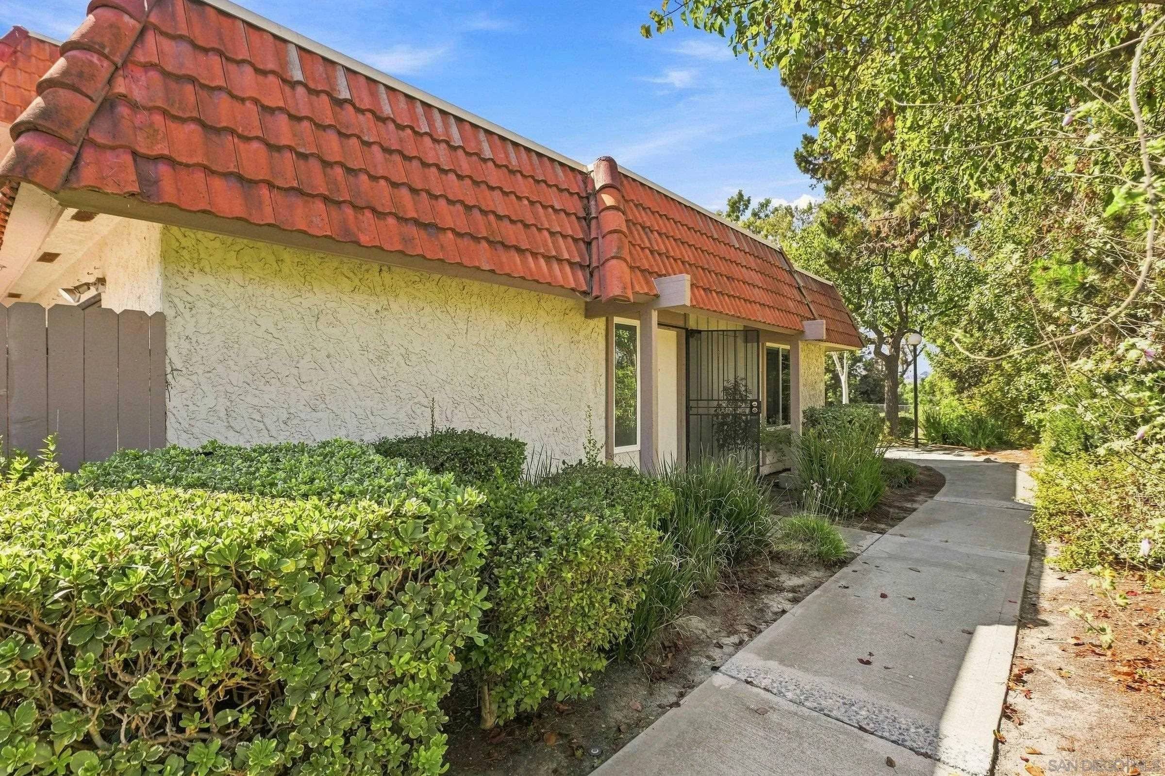 2812 Via Magia, Carlsbad, California, 92010