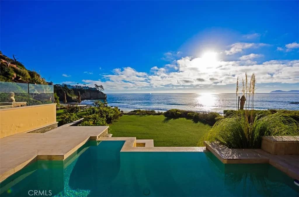 25 Bay, Laguna Beach, California, 92651