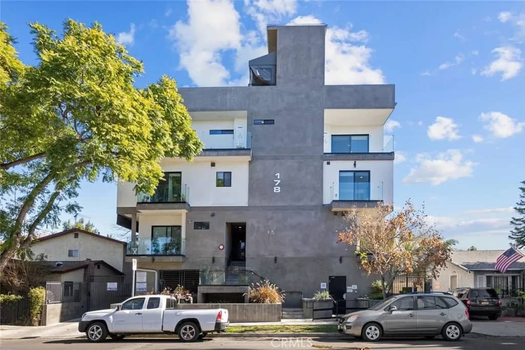 178 Alexandria Avenue, Los Angeles, California, 90004