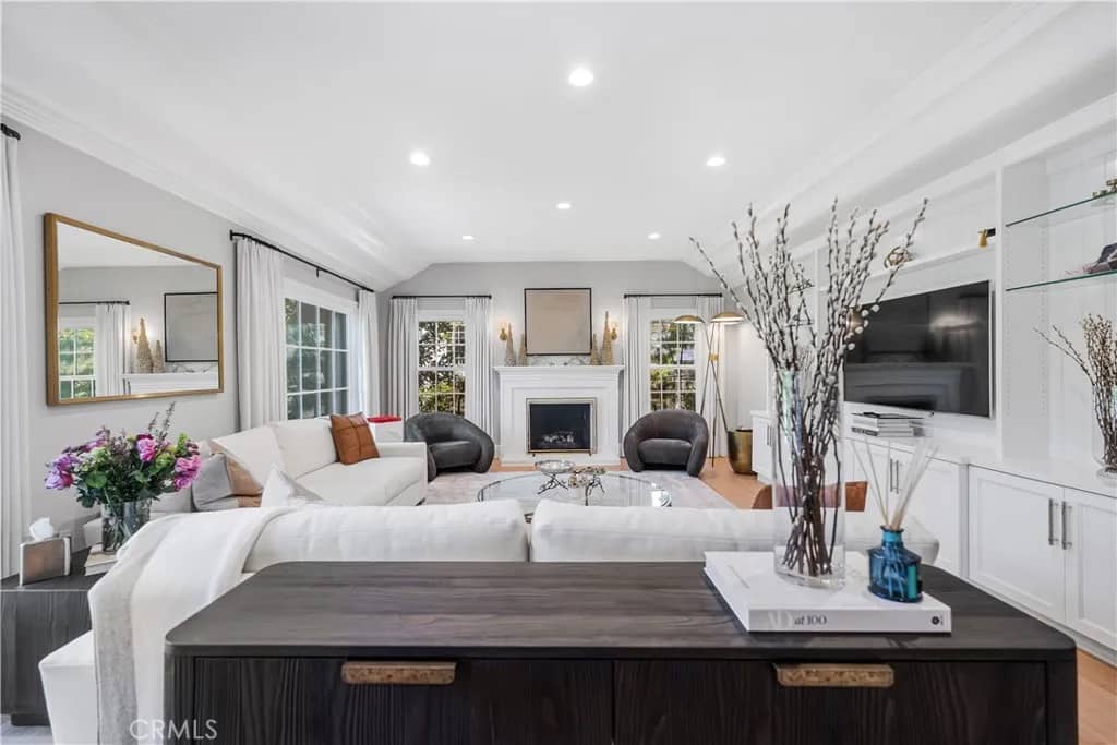 10455 Lindbrook Drive, Los Angeles, California, 90024