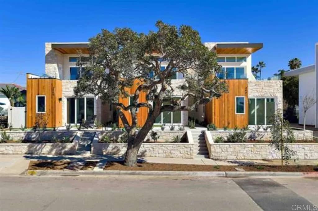 3905 Haines, San Diego, California, 92109