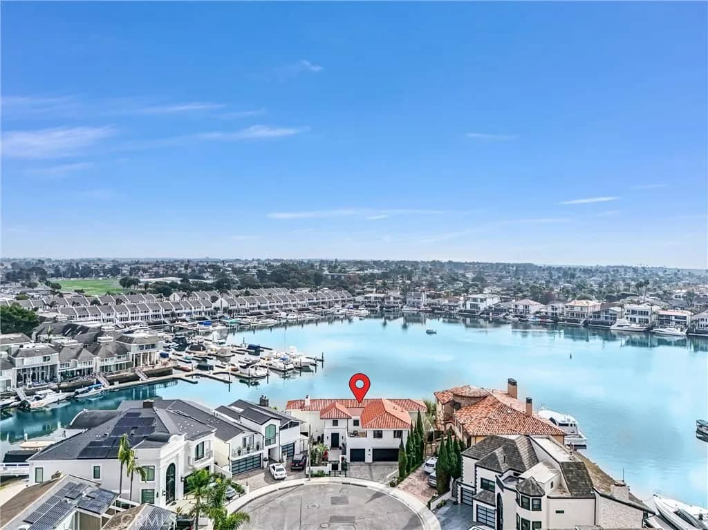 16412 Ardsley Circle, Huntington Beach, California, 92649