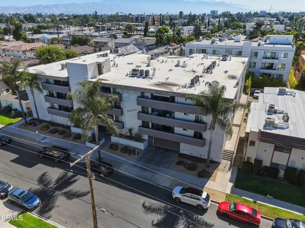 5260 Bellingham Avenue, Los Angeles, California, 91607