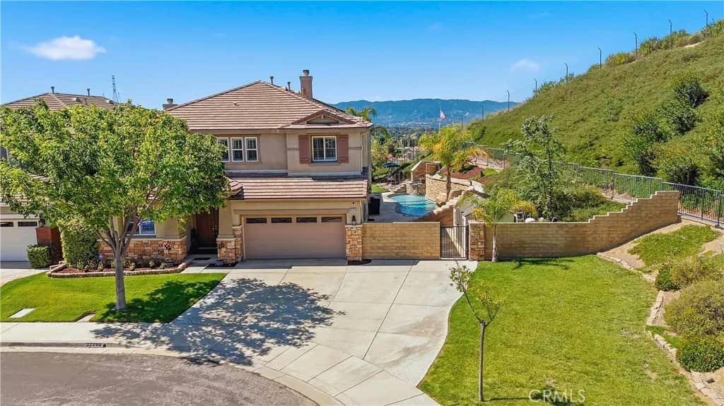 22238 Evening Star Court, Saugus, California, 91390
