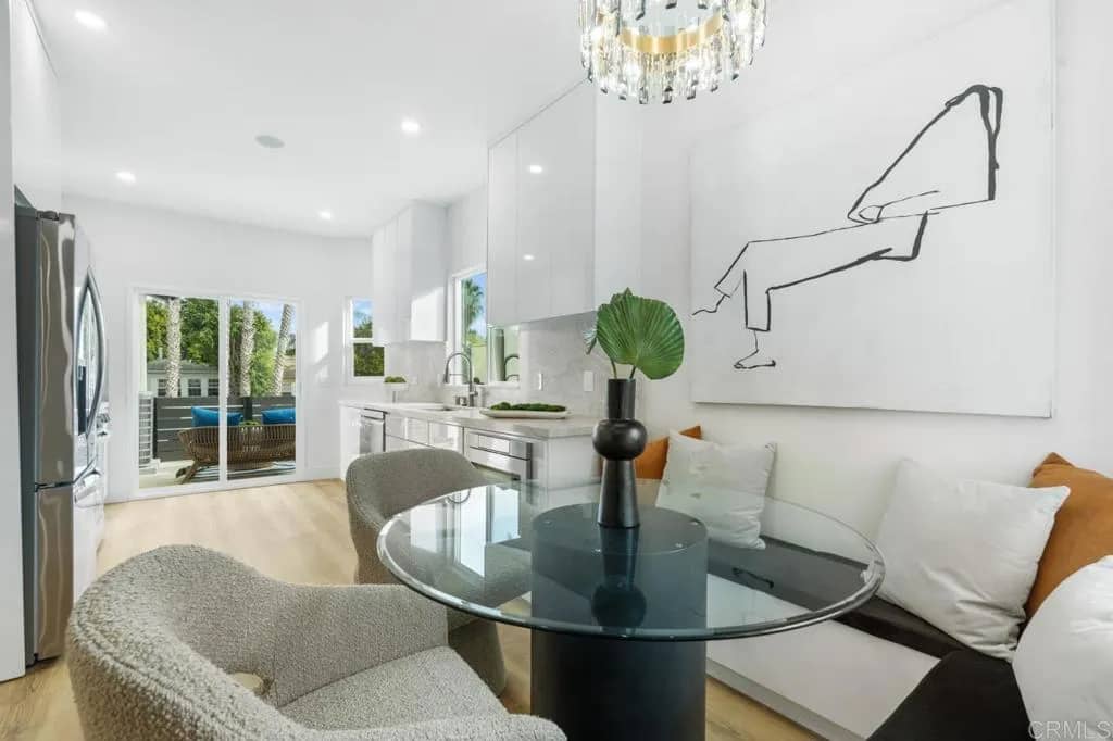 972 Sapphire Street, San Diego, California, 92109