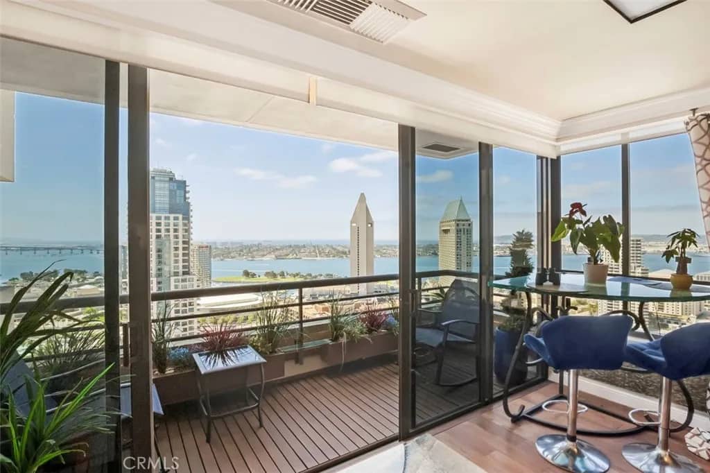 700 Front Street 2302, San Diego, California, 92101