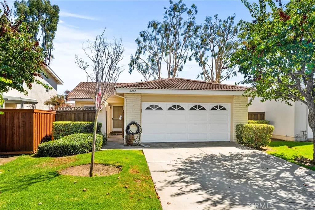 8262 Manifesto, Huntington Beach, California, 92646