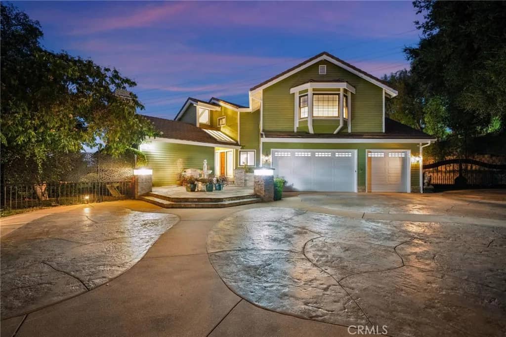 23255 Happy Valley Drive, Newhall, California, 91321