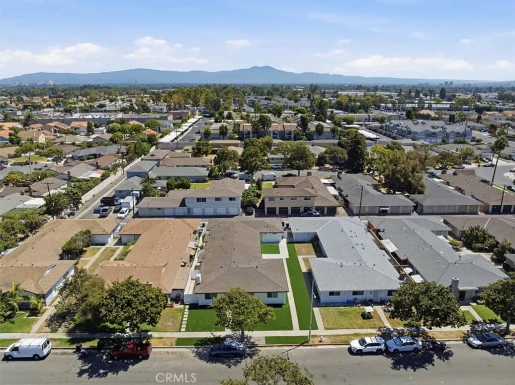 16402 San Jacinto, Fountain Valley, California, 92708