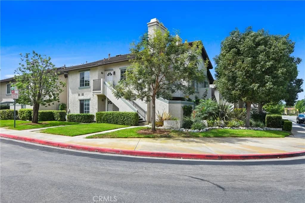 141 Oxford, Irvine, California, 92612