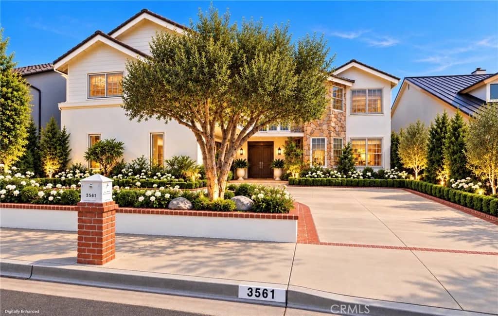3561 Venture Drive, Huntington Beach, California, 92649