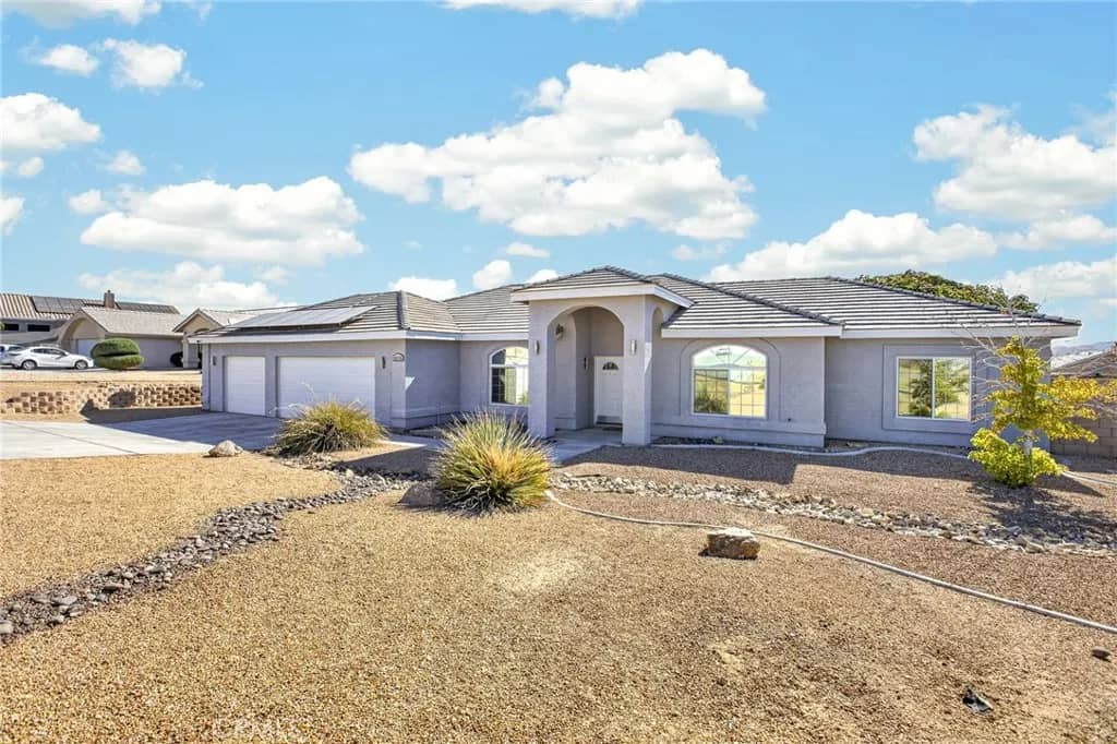 26776 Leather Lane, Helendale, California, 92342