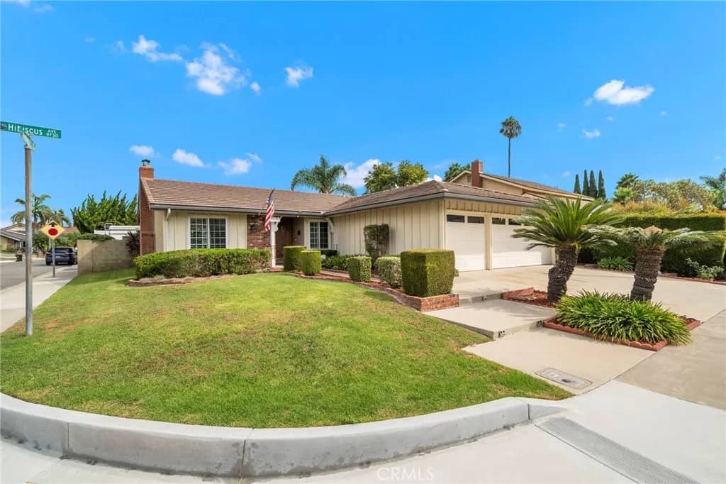 9735 Hibiscus Avenue, Fountain Valley, California, 92708