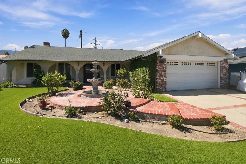 24701 Fourl, Newhall, California, 91321