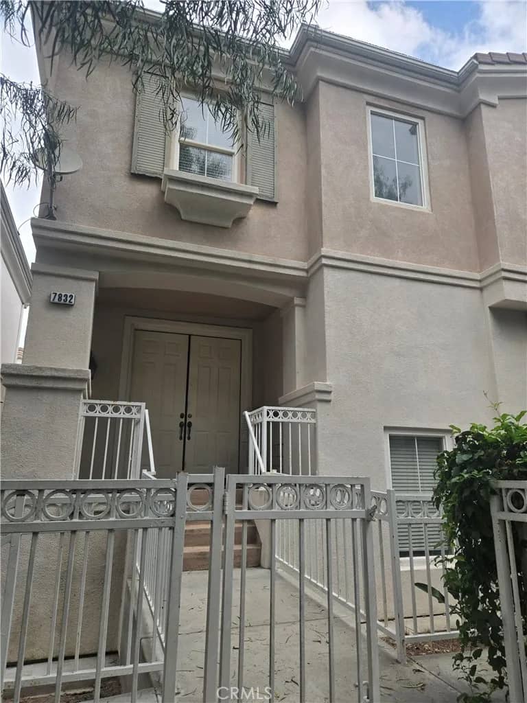 7832 Daisy Circle, Huntington Beach, California, 92648