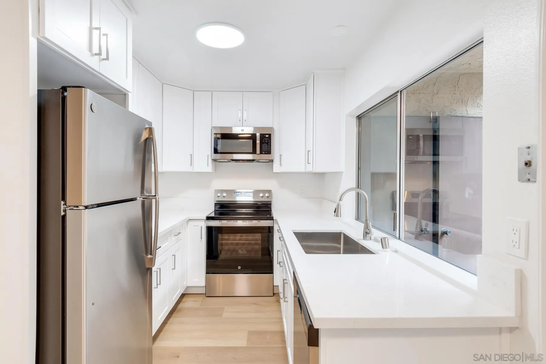 1711 Summertime Drive, El Cajon, California, 92021