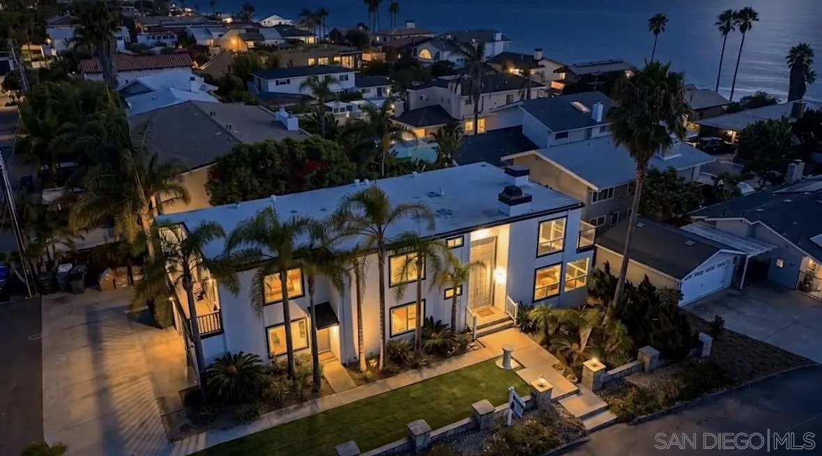 1576 Lorraine, Encinitas, California, 92024