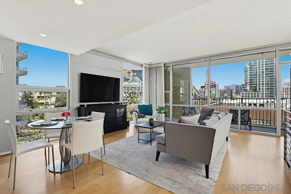 321 10th Ave 512, San Diego, California, 92101