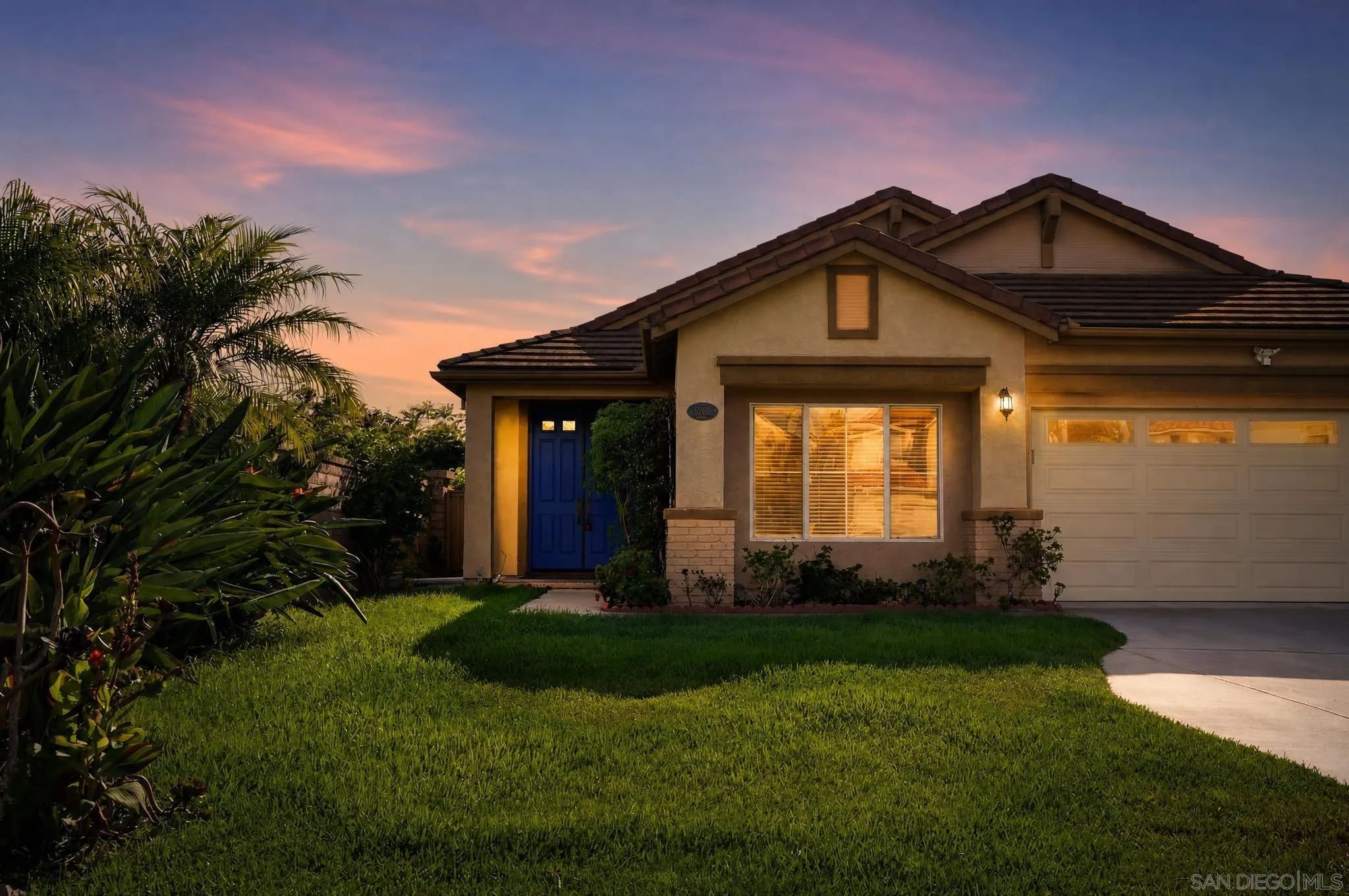 6268 Canyon Bluff Ct, San Diego, California, 92121