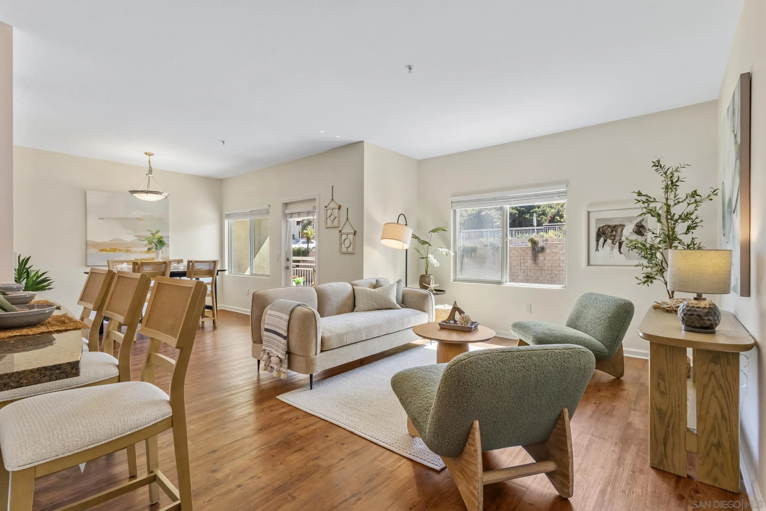 687 S Coast Hwy 101 206, Encinitas, California, 92024