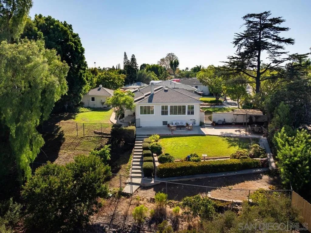 4997 Lucille, San Diego, California, 92115