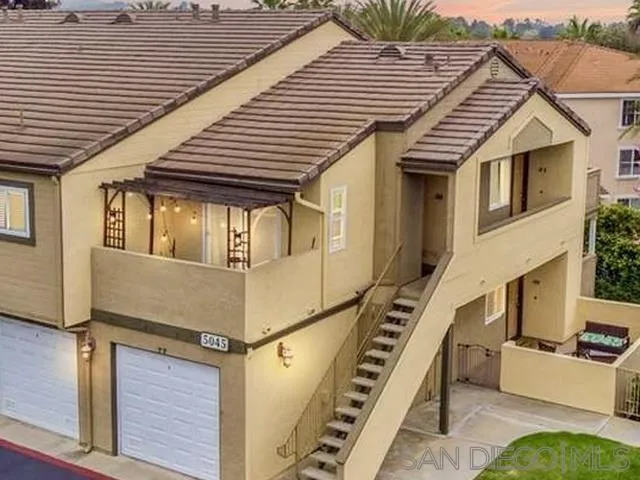 5045 Los Morros Way 83, Oceanside, California, 92057