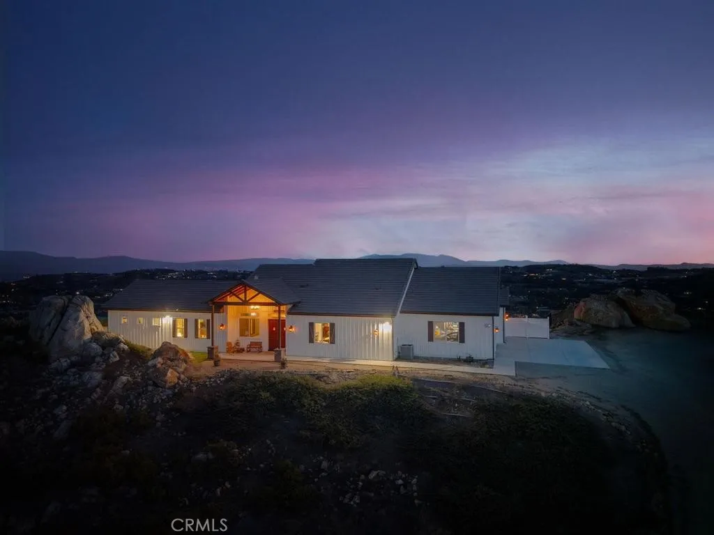 39472 Vista Del Bosque, Murrieta, California, 92562
