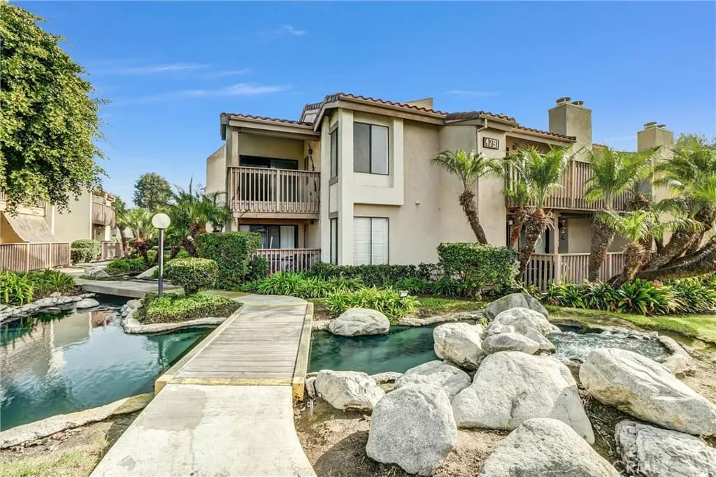4791 Lago Drive 200, Huntington Beach, California, 92649