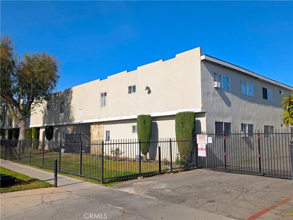 1221 W Brook, Santa Ana, California, 92703