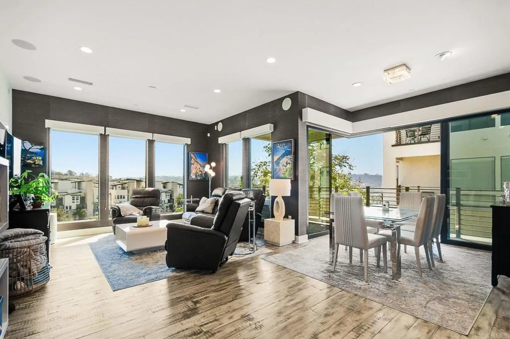 8571 Aspect Dr, San Diego, California, 92108