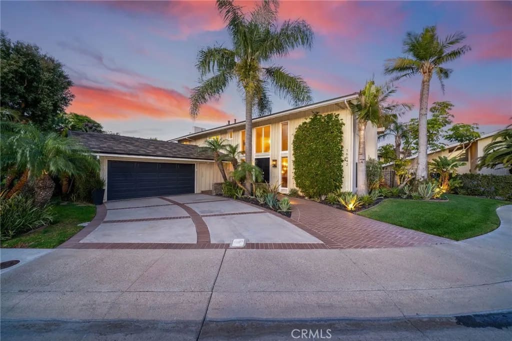 16642 Melville Circle, Huntington Beach, California, 92649