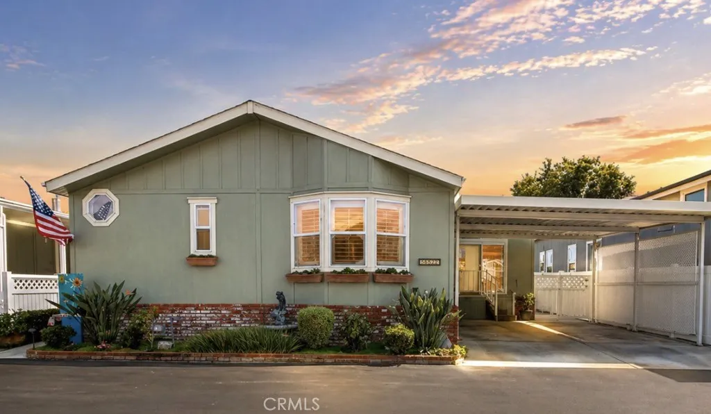 4252 Lahaina Drive, Huntington Beach, California, 92649