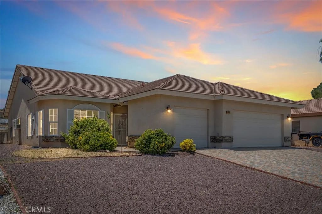 14415 Schooner, Helendale, California, 92342