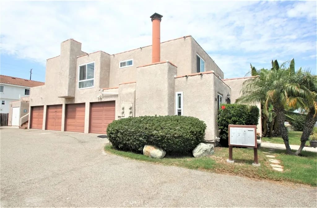 2405 Whitesands Drive, Huntington Beach, California, 92648