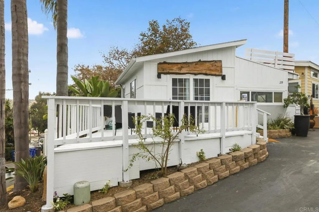 170 Diana, Encinitas, California, 92024