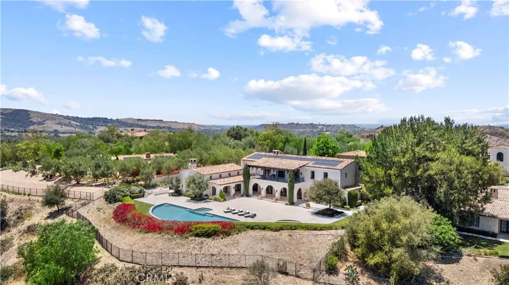40 Echo Glen, Irvine, California, 92603