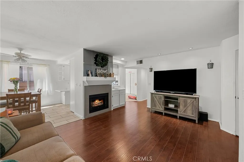 19814 Sandpiper Place 29, Newhall, California, 91321