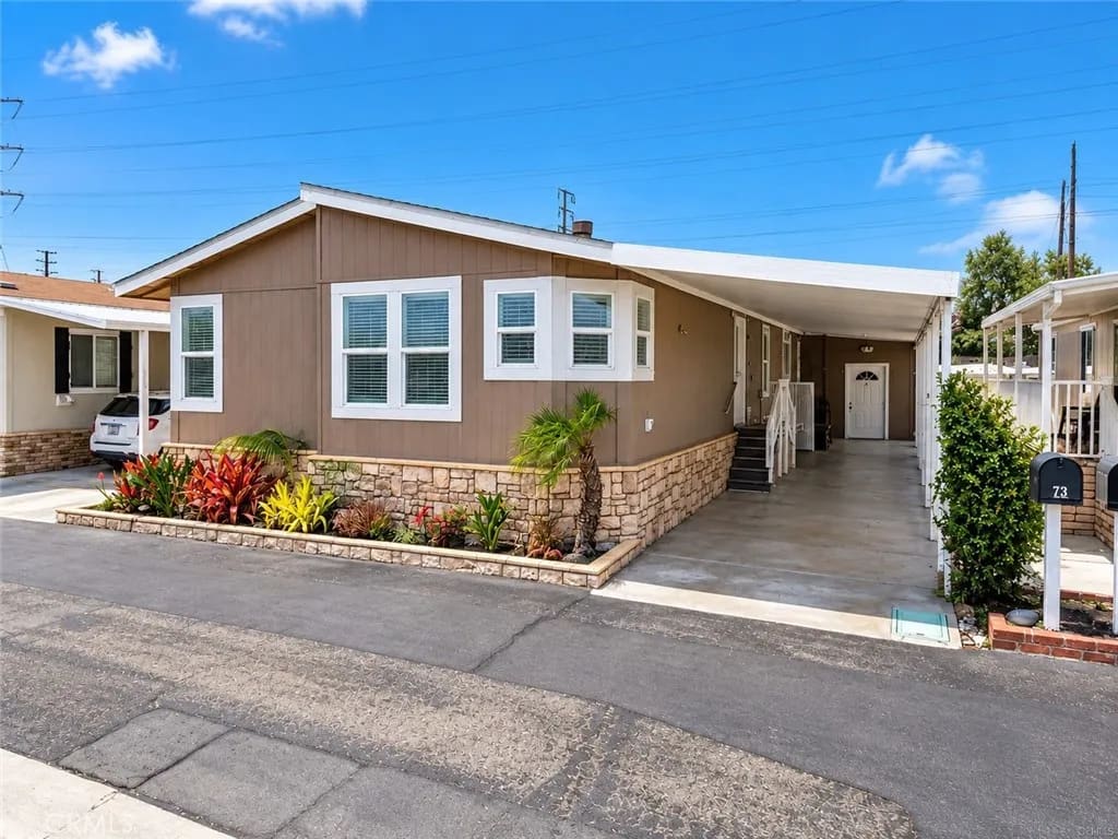 19350 Ward 42, Huntington Beach, California, 92646