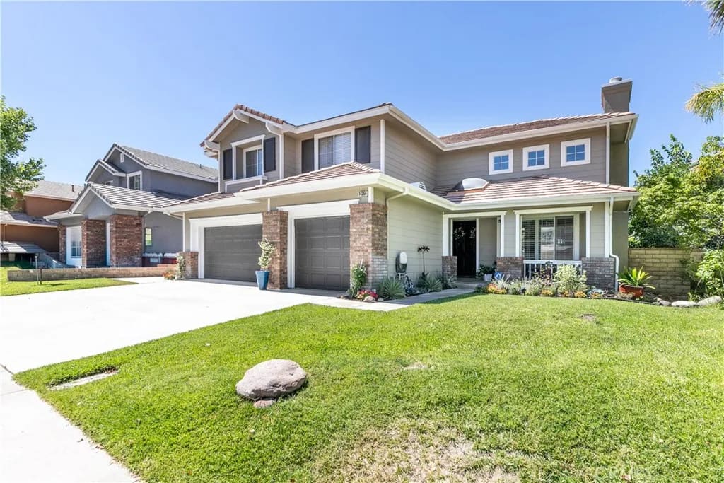 14266 Sequoia, Canyon Country, California, 91387
