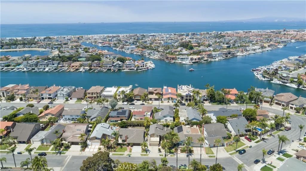 16591 Wanderer Lane, Huntington Beach, California, 92649