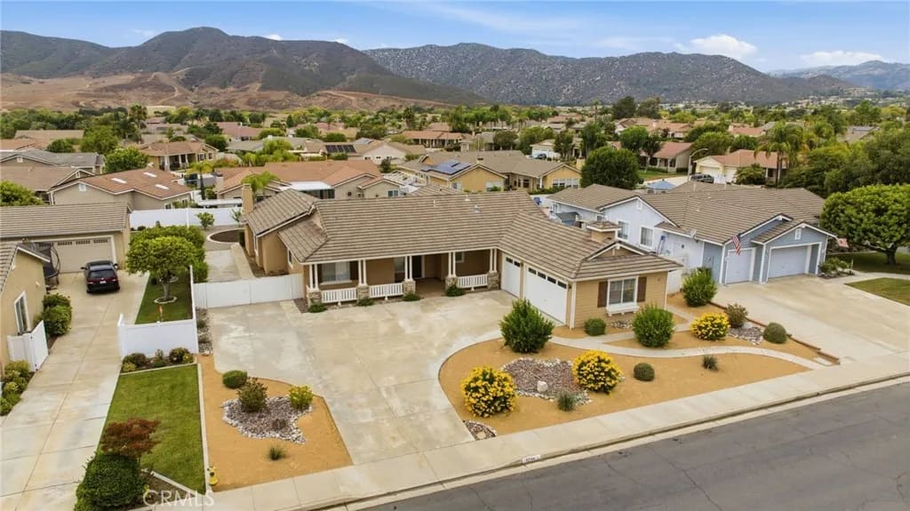42144 Santa Fe Trail, Murrieta, California, 92562