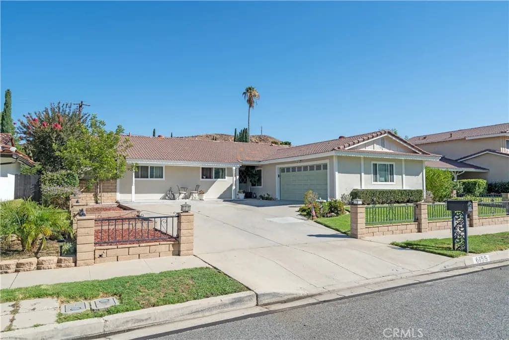 6155 Goshen Avenue, Simi Valley, California, 93063