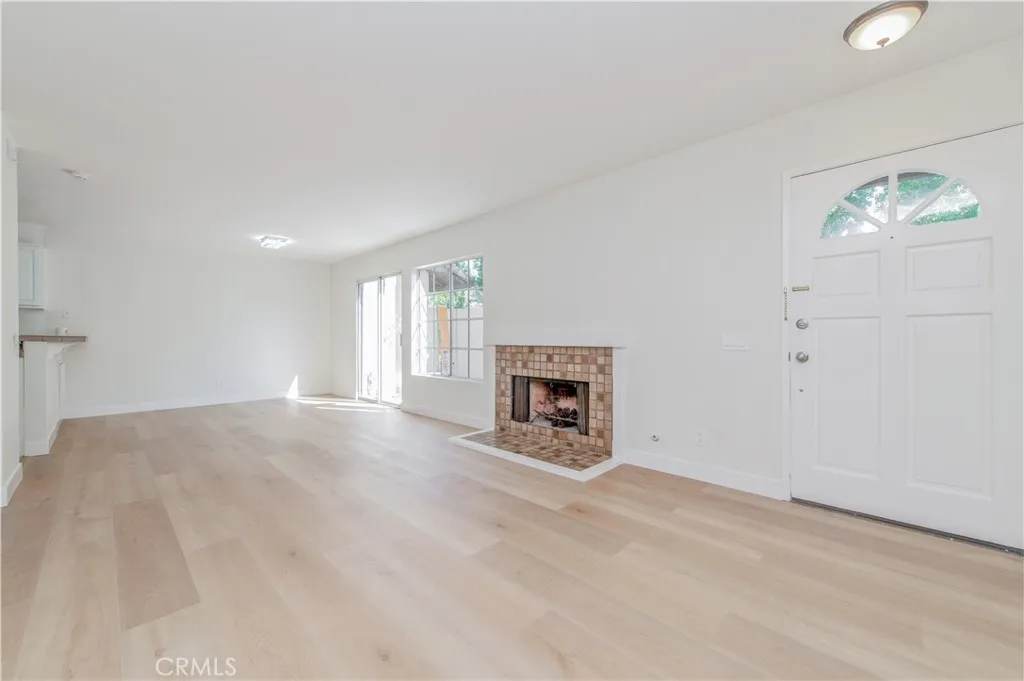 107 Oxford 34, Irvine, California, 92612
