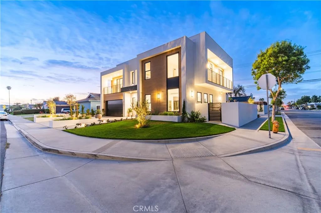 8251 Friesland Drive, Huntington Beach, California, 92646