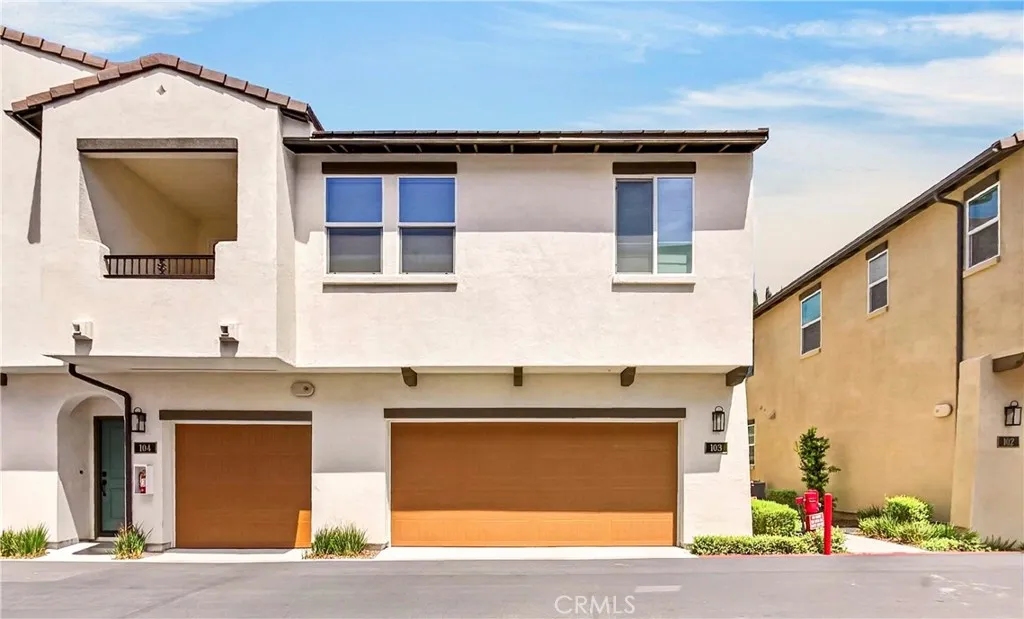 306 Vista Drive 103, La Habra, California, 90631