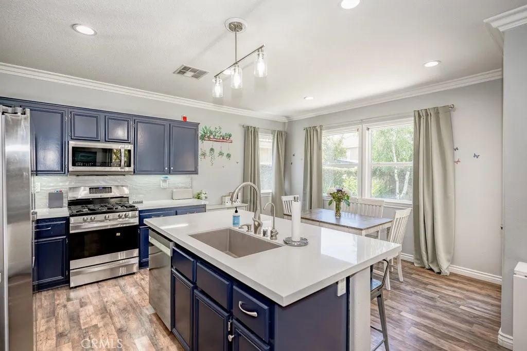 28315 Maitland, Saugus, California, 91350