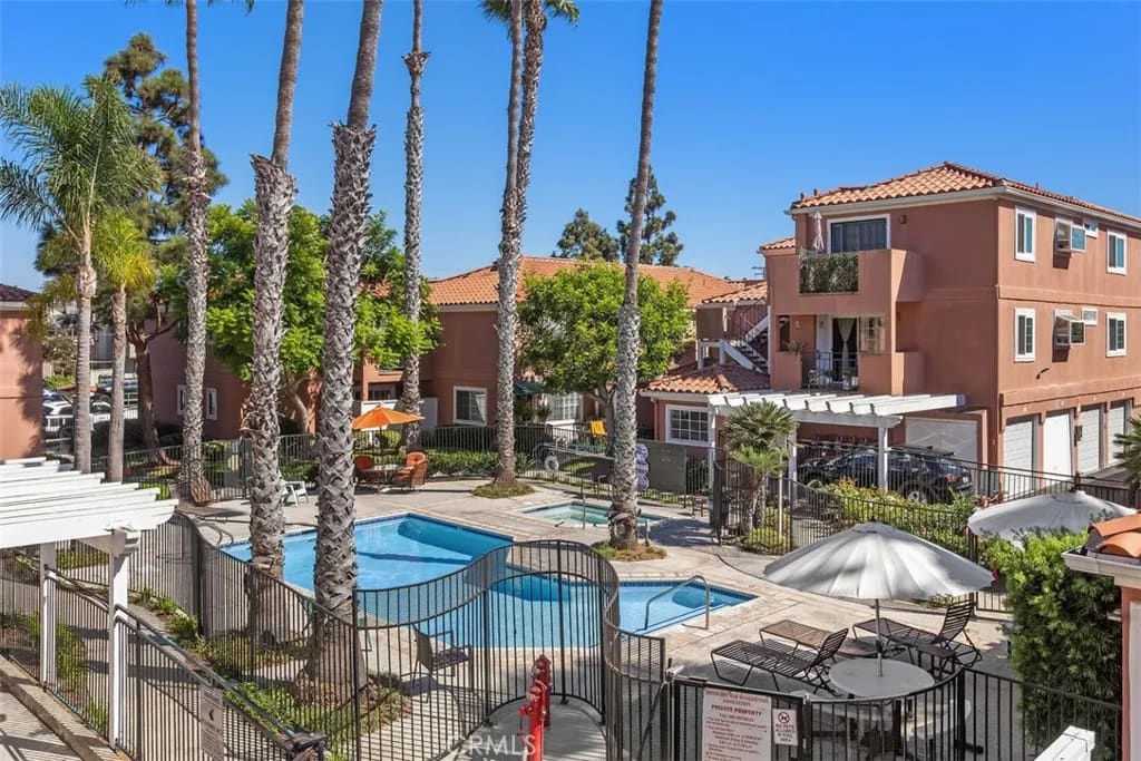 409 Utica D43, Huntington Beach, California, 92648