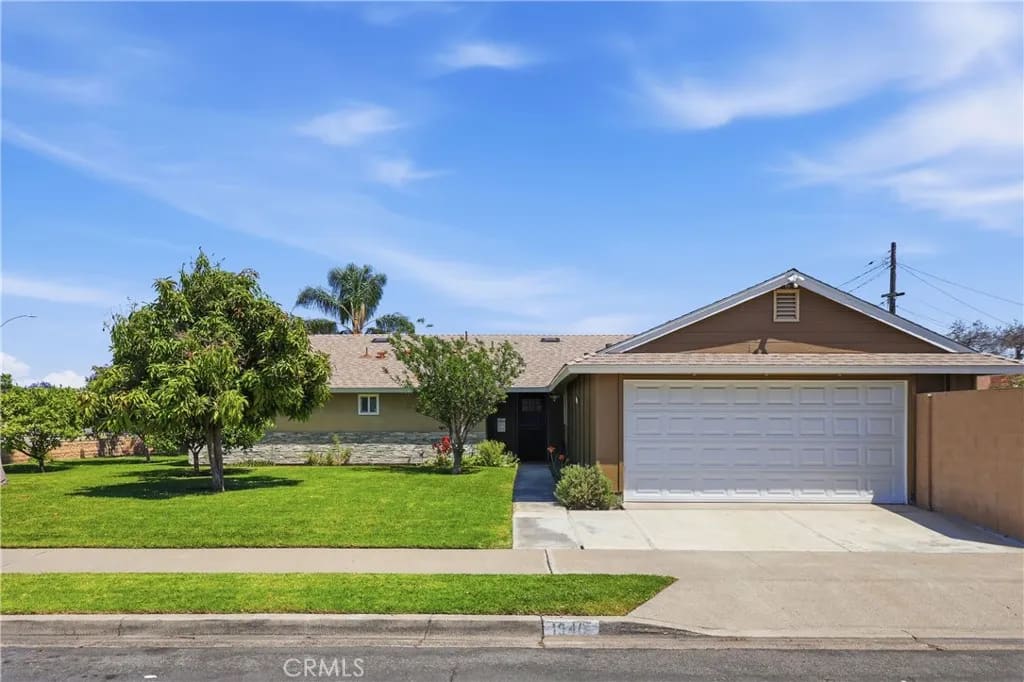 1946 W Broadway, Anaheim, California, 92804