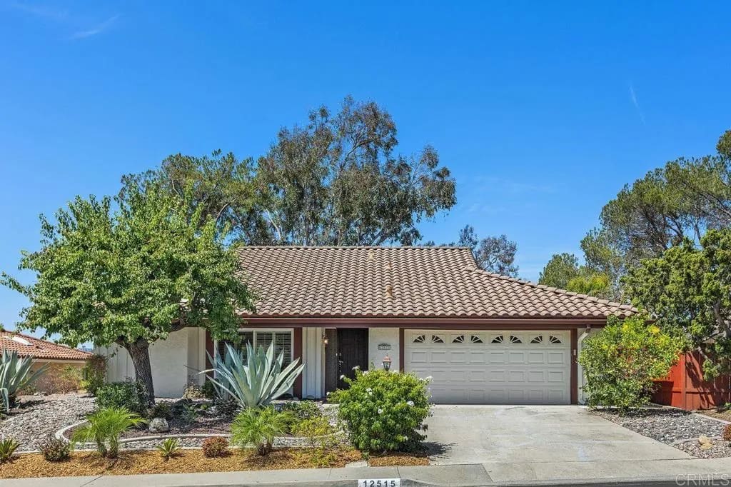 12515 Camino Vuelo, San Diego, California, 92128